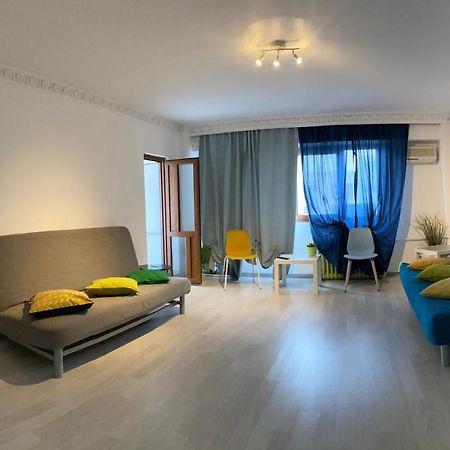 Green Apartment 41 Bucarest Exterior foto